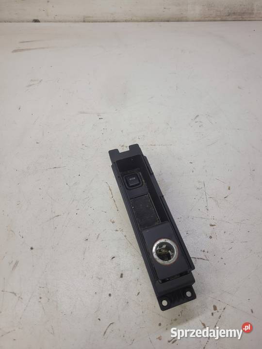 GNIAZDO ZAPALNICZKI AUDI A3 8P LIFT 8P0863387D Przystajń
