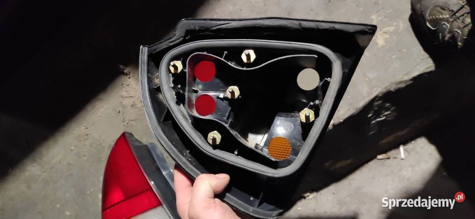 Mitsubishi Carisma lampy tył tylne Kraśnik sprzedam