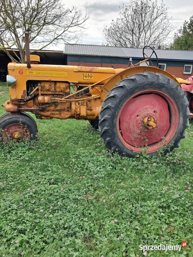 Traktor zabytkowy MINNEAPOLIS MOLINE Gniewkowo