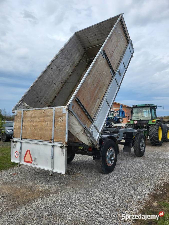 Przyczepa wywrotka rolnicza 3 stronna sprzedam