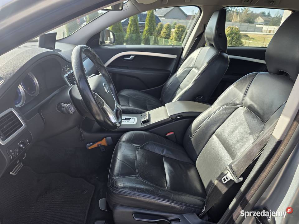 Volvo V70 Rdesign 20T AutomatZamiana aluminiowe felgi sprzedam