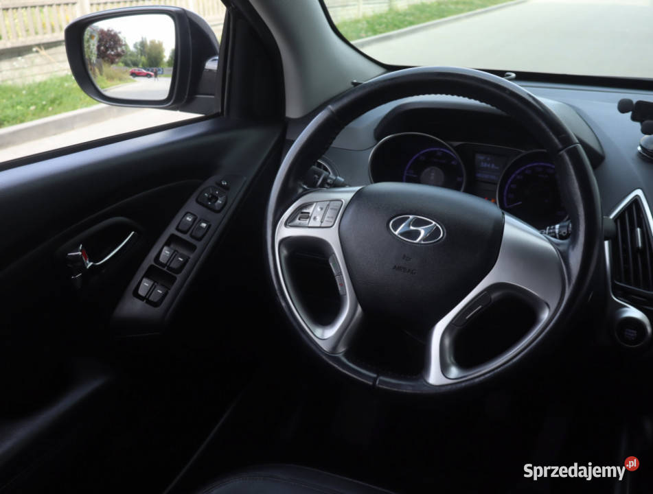 Hyundai ix35 20 CRDi nieuszkodzony Łódź