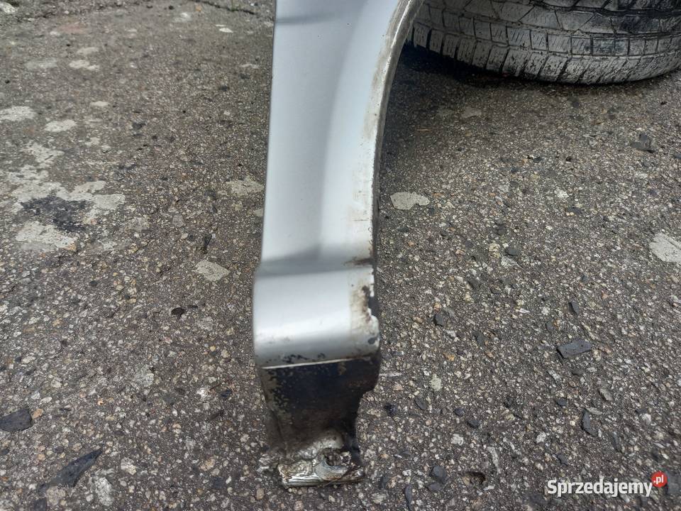 BŁOTNIK PRAWY PRZÓD Skoda Fabia 1 Kod Lakieru osobowe
