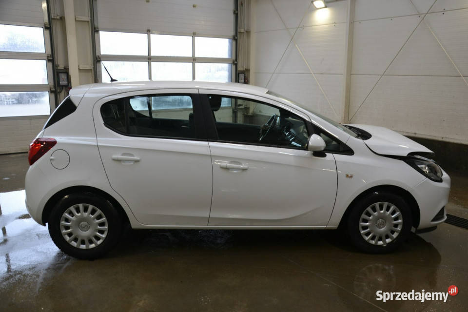 Opel Corsa 14 benzyna 90 klimatyzacja tempomat 90KM Kęty