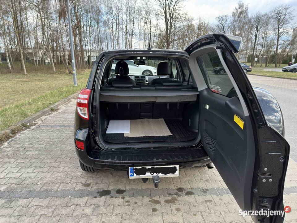 Toyota RAV4 20 Benzyna 4X4 2011 r Salon Polska Ostrołęka