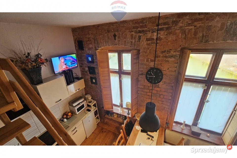 Kawalerka Jelenia Góra Niskie opłaty Rok budowy 1895 sprzedam