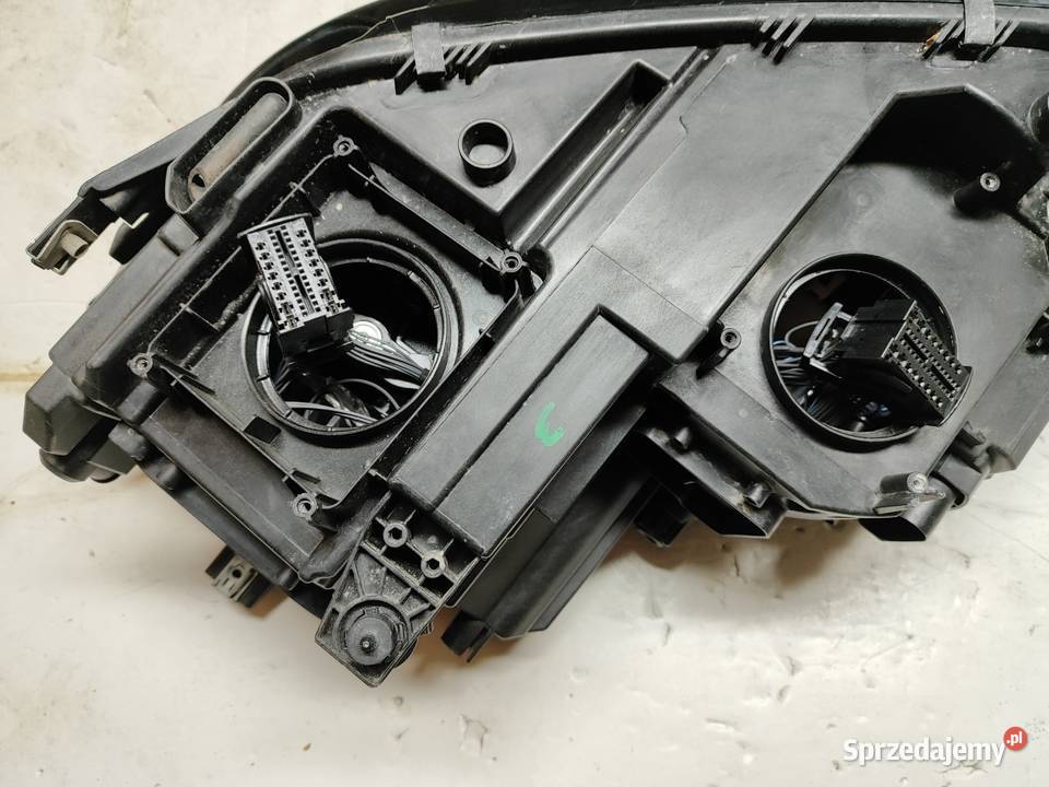 VW TOURAN II REFLEKTOR FULL LED 5TB941114A Lubanie sprzedam