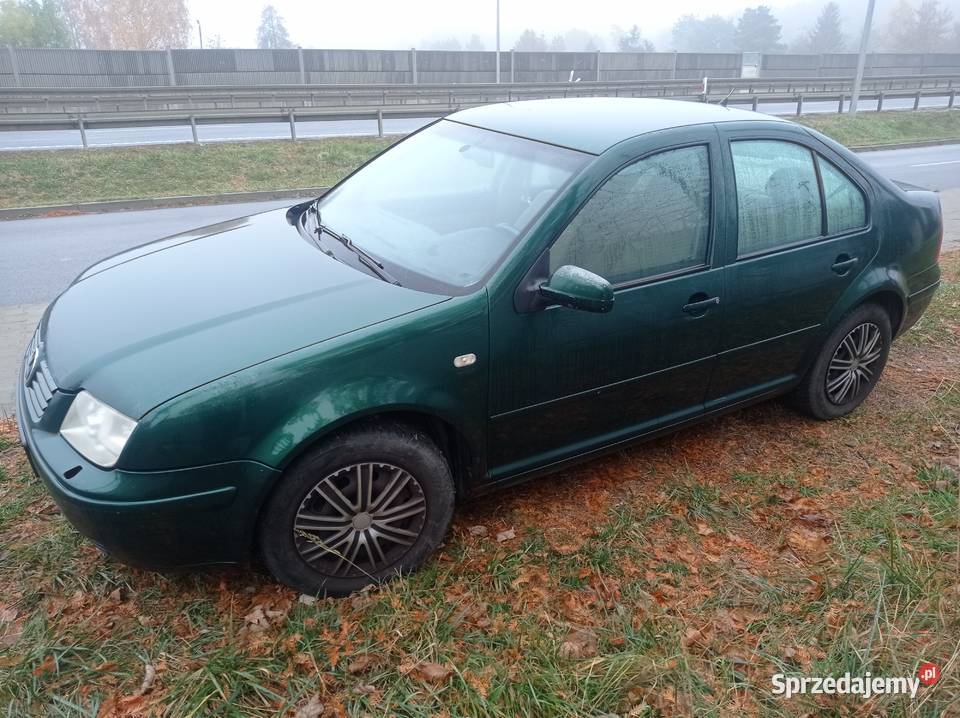 VW Bora prod 1999 16 B opony zima plus letnie z Sękocin Nowy
