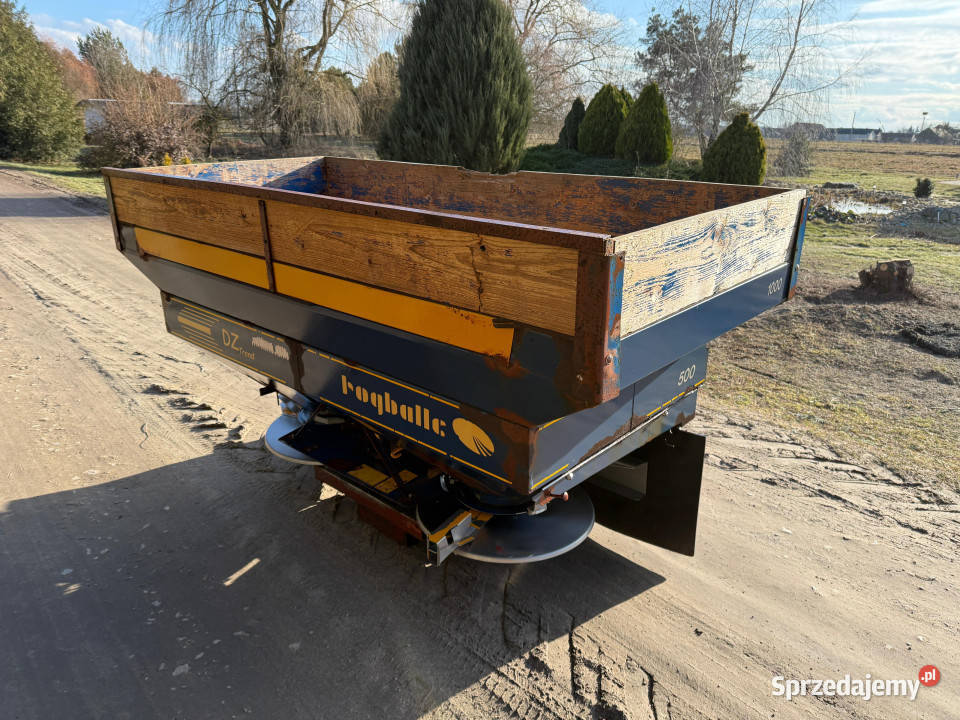Rozsiewacz BOGBALLE DZ Trend 1500 L 2000 L 1624 Kozula