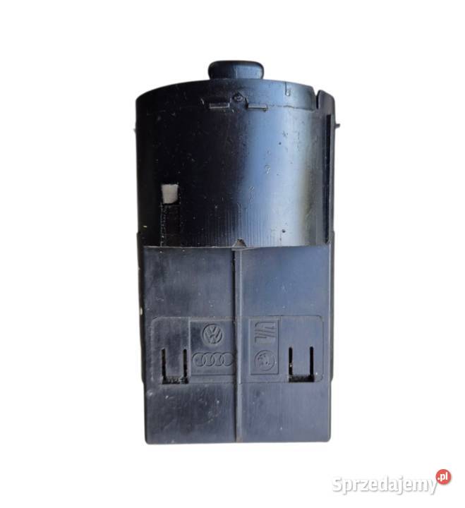 WŁĄCZNIK PRZEŁĄCZNIK ŚWIATEŁ AUDI A6 C5 LIFT osobowe Działoszyce