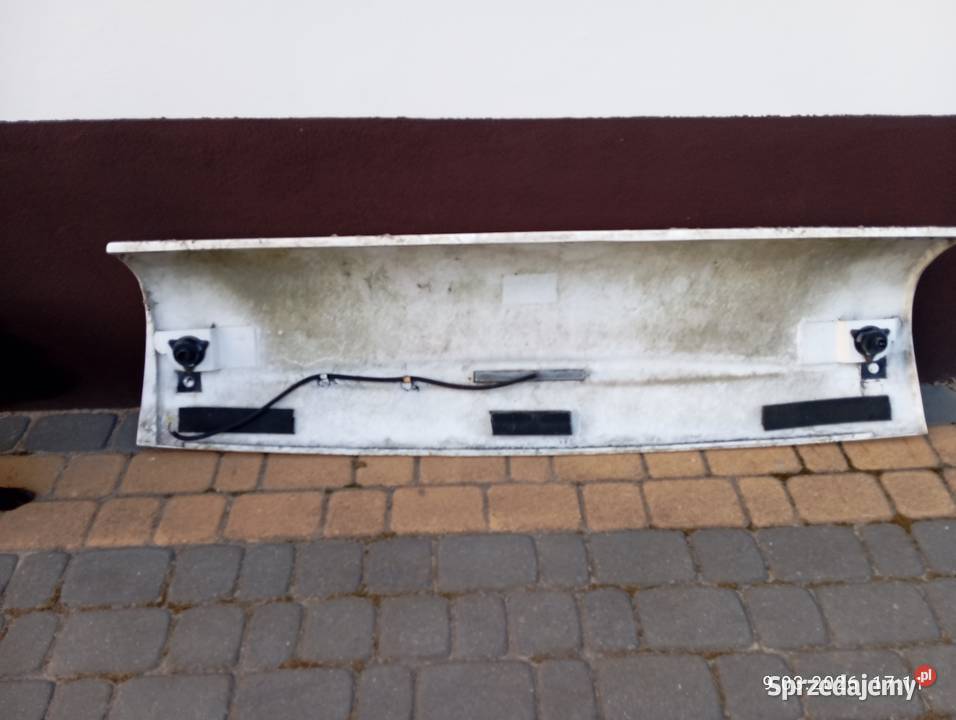 Klapa do przyczepy kempingowej włókno