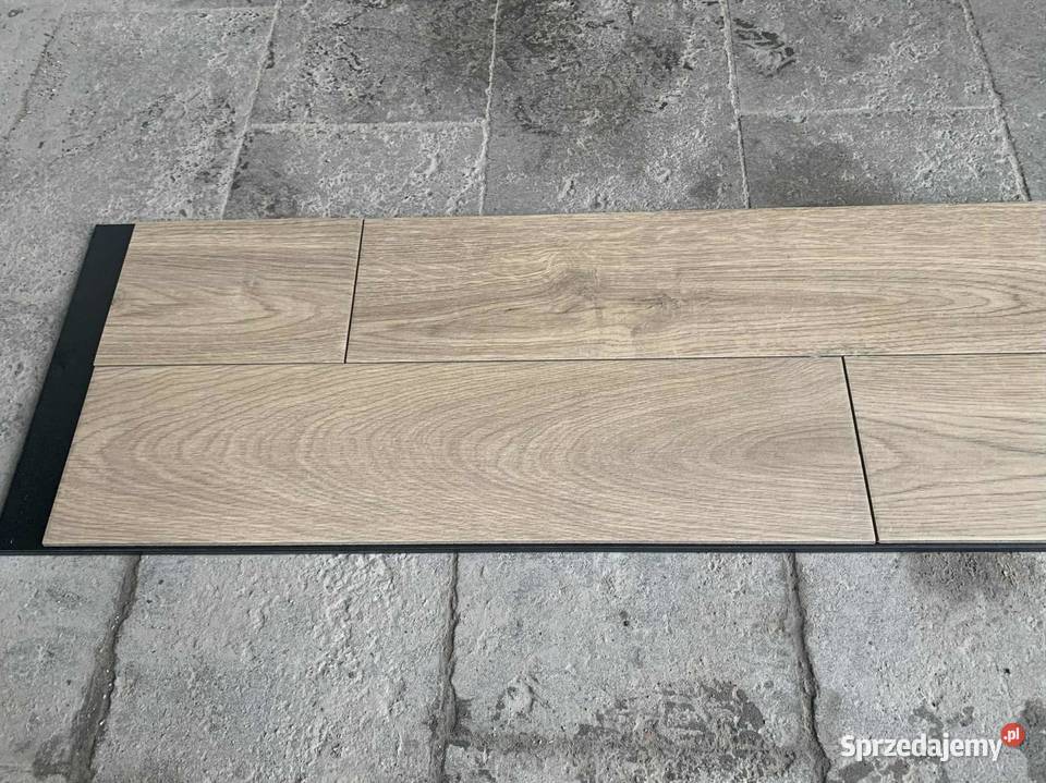 M PINEA BEIGE 155X62 Gl Radom