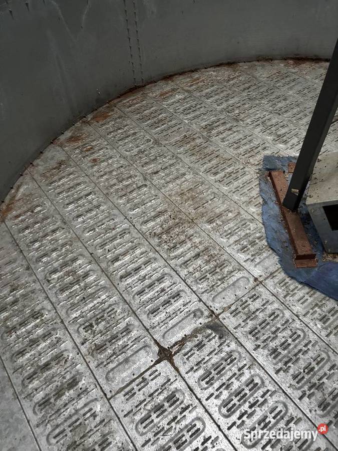 sprzedam silos 25t do samodzielnego demontażu podkarpackie Makowisko sprzedam