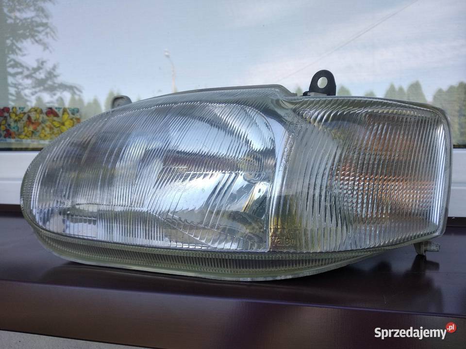 Ford Escort MK7 VII lampa przednia lewa osobowe łódzkie Sieradz