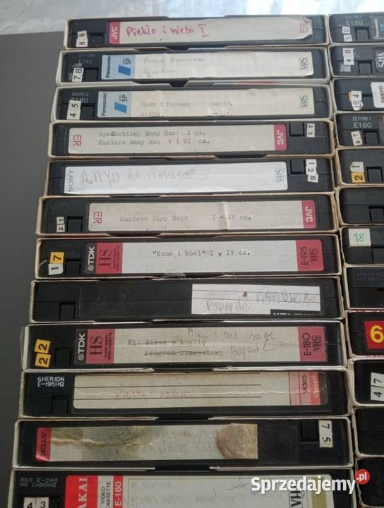 Kasety VHS 100 sztuk sprzedam