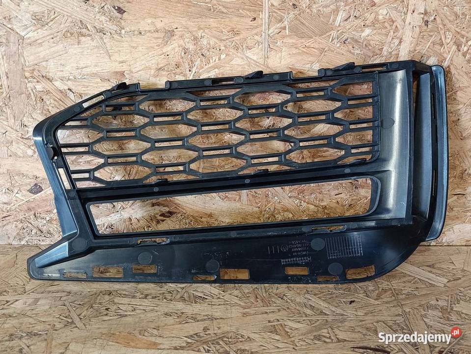 BMW 5 G30 Kratka Zderzaka Lewy Przód 51118064963 osobowe