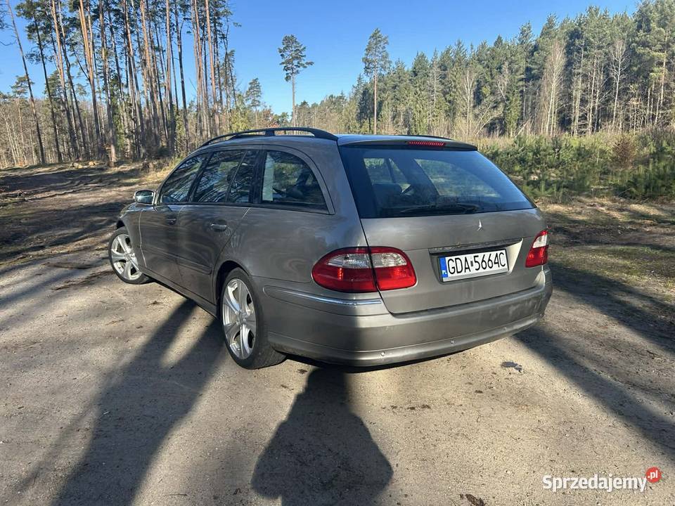 Mercedes Benz Eklasa W211 32r6 CDI 204 światła przeciwmgielne Ełganowo