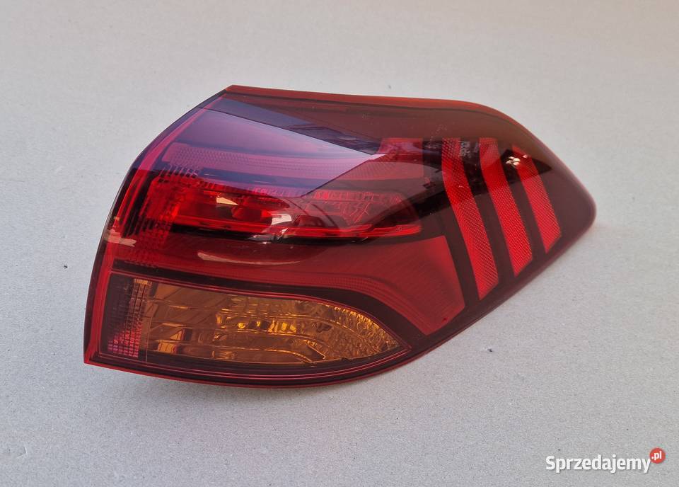 HYUNDAI TUCSONII LIFT 3III LAMPA TYŁ TYLNA PRAWA sprzedam