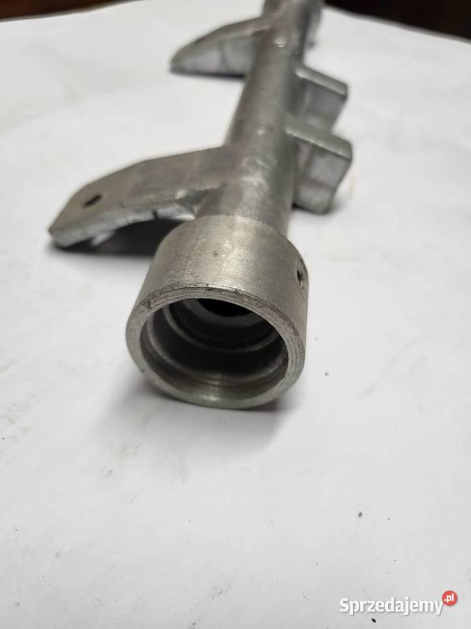 Syrena 101 102 103 fabrycznie nowa obudowa wałka wielkopolskie Chodzież