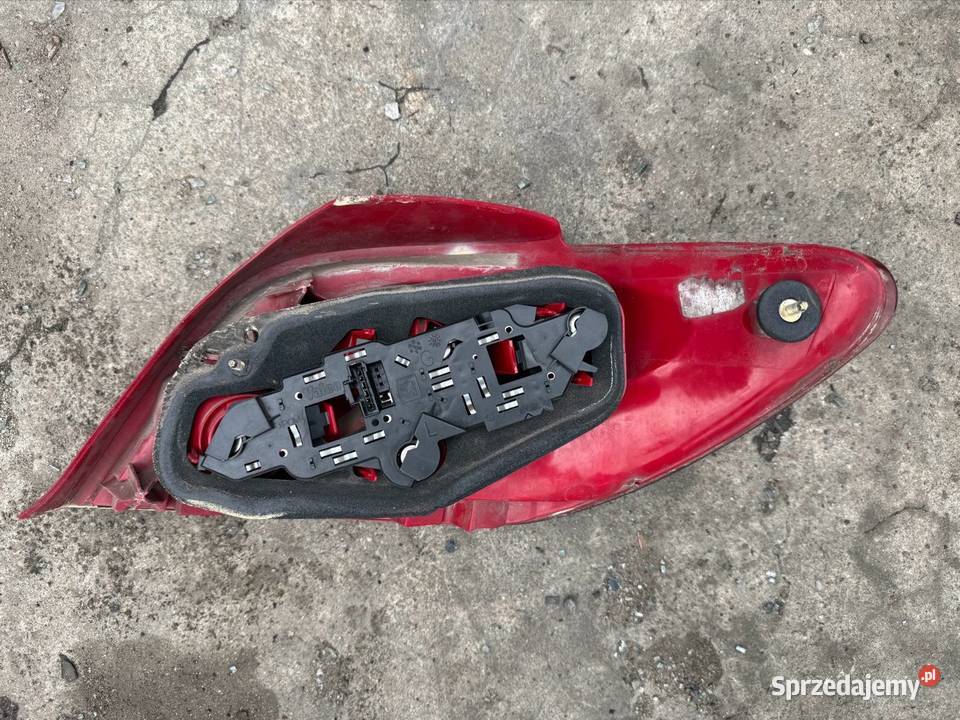 Lampa tył Peugeot 307 HB 5D Ostrów Wielkopolski sprzedam
