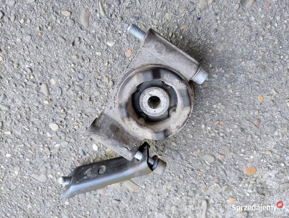 Audi 80 B4 20 ABK 19 TDI Łapa skrzyni biegów osobowe podkarpackie Dębica