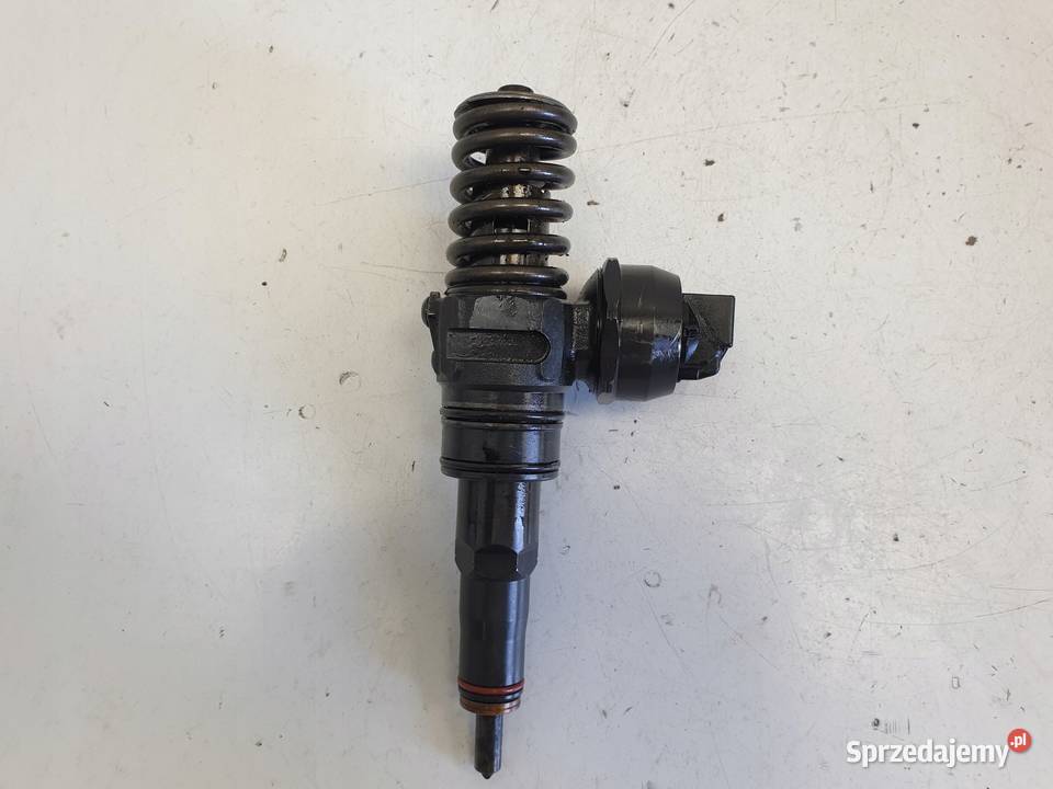 WTRYSKIWACZ VW Golf IV 19 TDI POMPOWTRYSKIWACZ Chełm