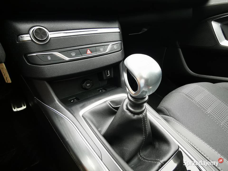 12 130 ALLURE sprzedam
