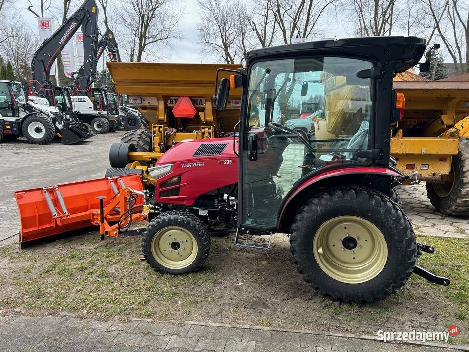 Japoński ciągnik YANMAR YT235Q 2023 35 4x4