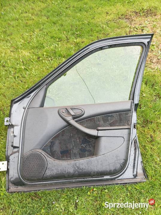 Citroen Xsara 2 HB drzwi prawy przód 2004r osobowe