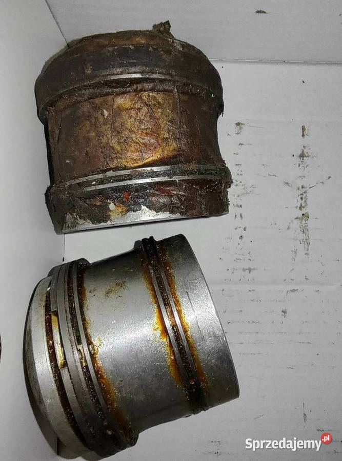 Oryginalne tłoki 7815 z pierścieniami Dniepr MT wielkopolskie Leszno