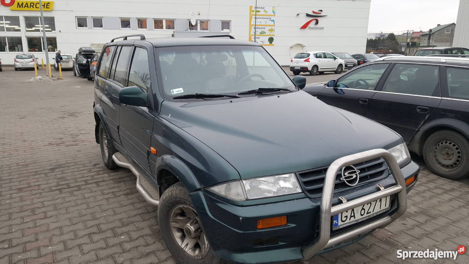 SsangYong Musso 32 bg sprzedam zamienię nieuszkodzony Puck