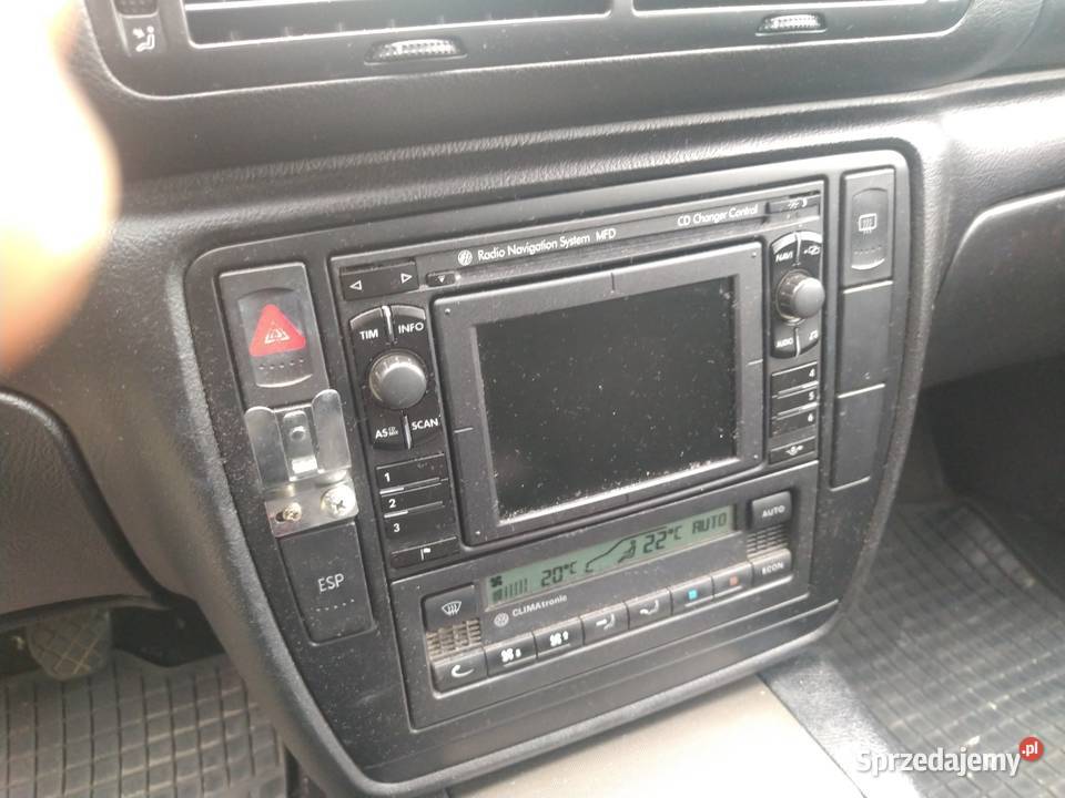 Ładny VW Passat 20 benz 2004r Łódź
