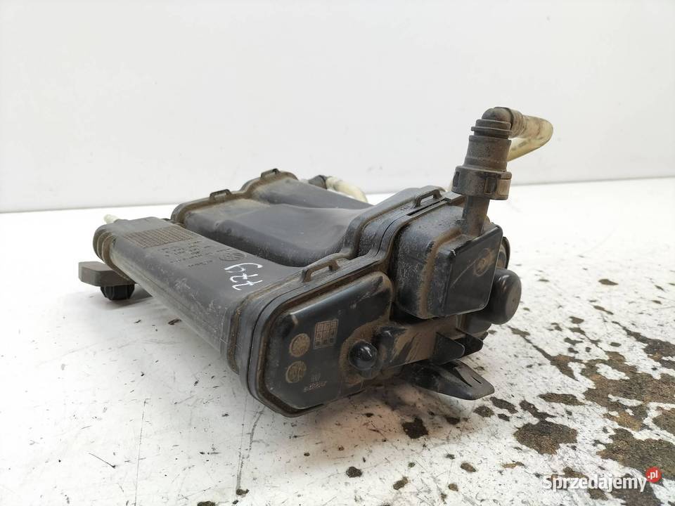 OBUDOWA FILTRA PALIWA 2Q0201801A Skoda Scala I