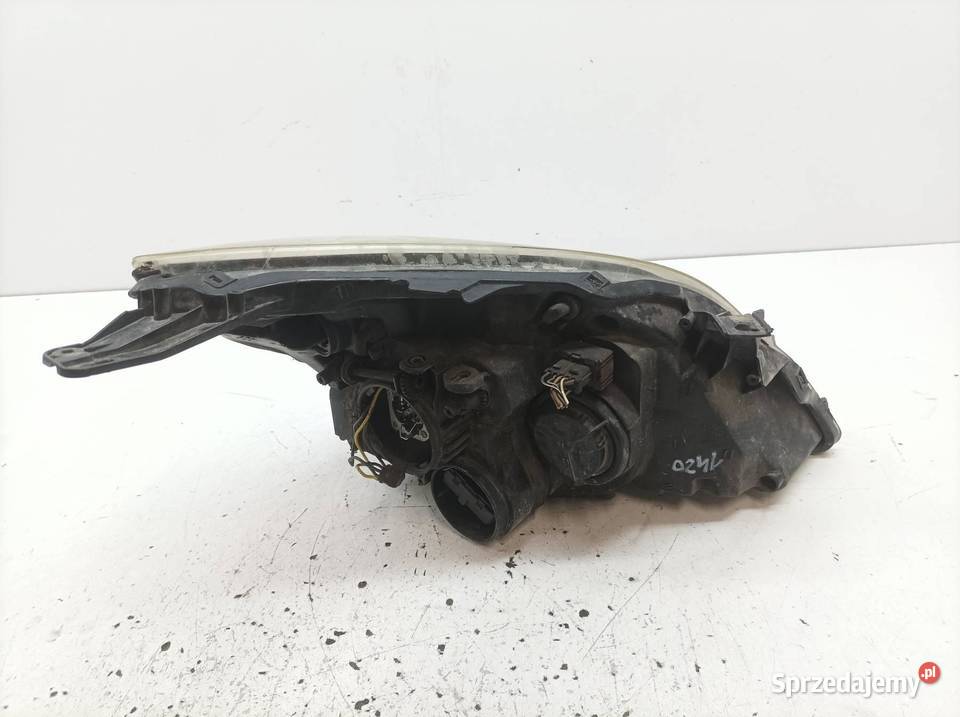 LAMPA PRZÓD LEWA LIFT CIEMNA Opel Vectra III sprzedam
