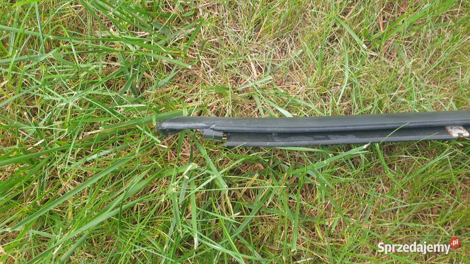 listwa zgarniająca kierowcy focus mk4 chrom lubelskie Lublin