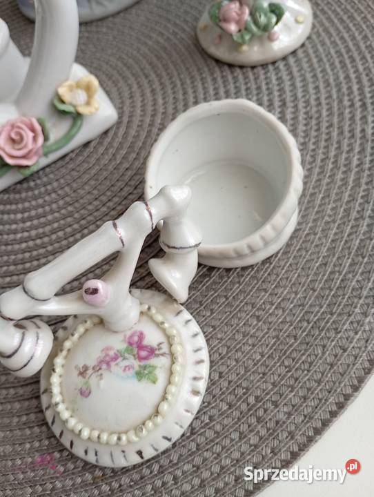 Ceramiczne figurki Suwałki