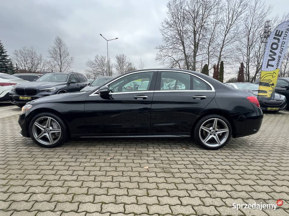 MercedesBenz C300 4Matic 2017 czarny