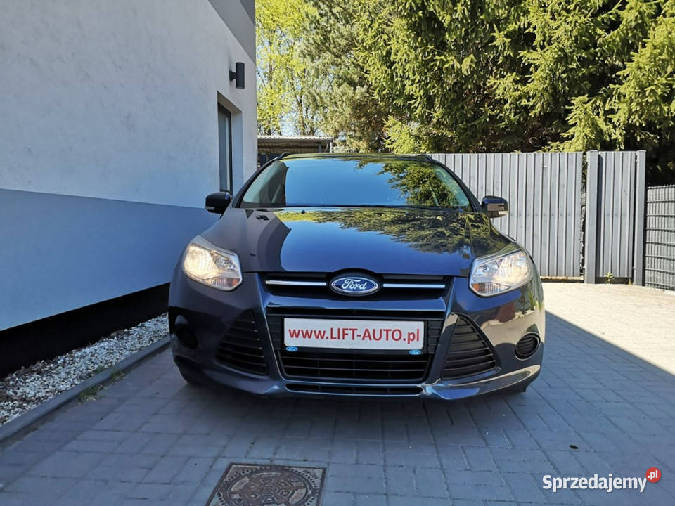 Ford Focus 10 12V 125 Klimatronik Halogeny możliwa zamiana Strzegom sprzedam