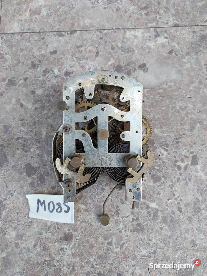 M085 Mechanizm starego zegara kareciaka Junghans