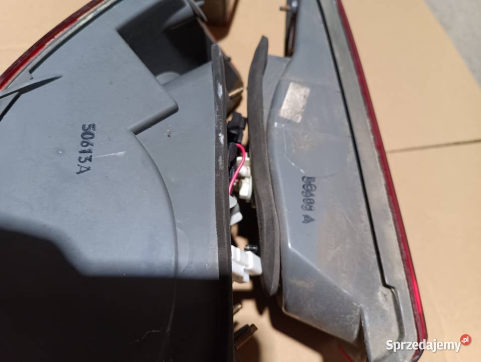 Lampy Tylne Komplet Tył Hyundai Sonata V NF osobowe wielkopolskie Mrowino