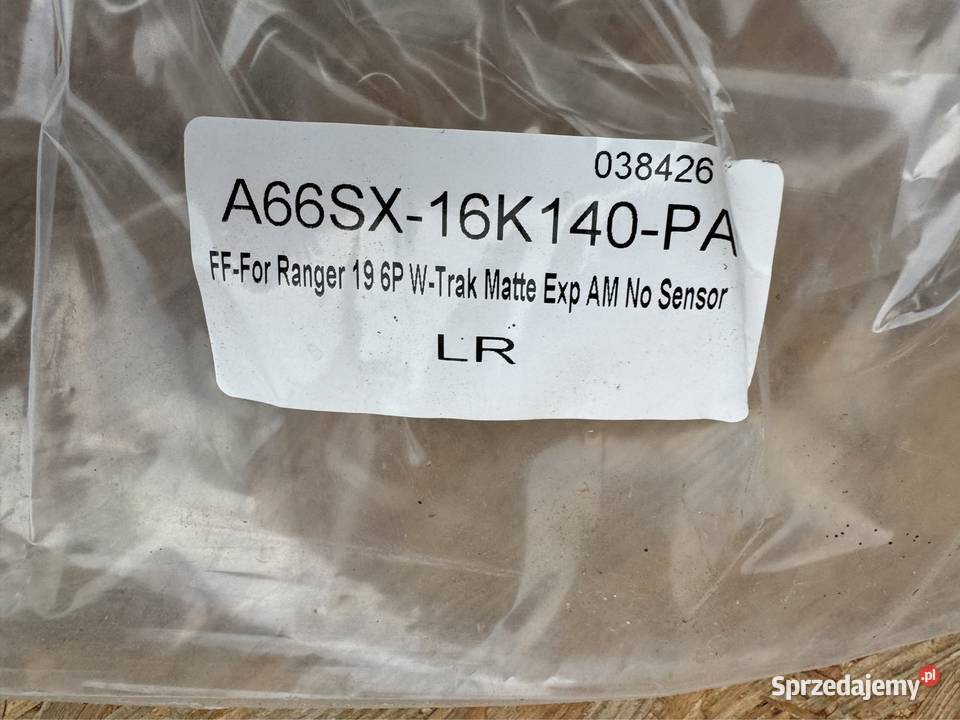 Listwa błotnika tył lewa lh Ford ranger V 5 Px Sieraków