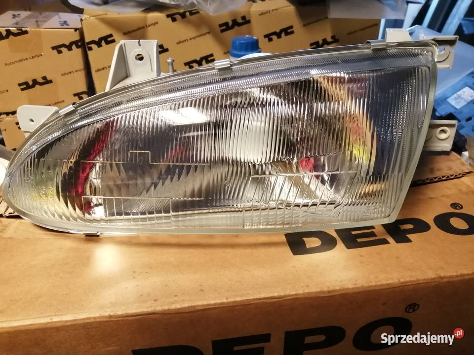 LAMPA REFLEKTOR PRAWY NOWY HYUNDAI ACCENT 9497 4 osobowe Lampy przednie mazowieckie Pruszków