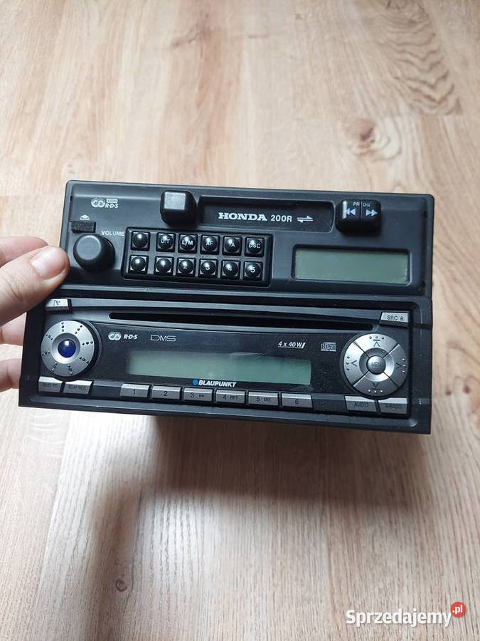 Radio honda 200r Sobienie-Jeziory
