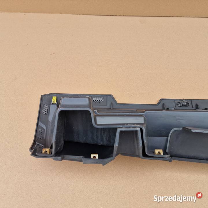 VOLVO FMX LISTWA ATRAPY GRILLA ZDERZAK 84418930 Bieleń