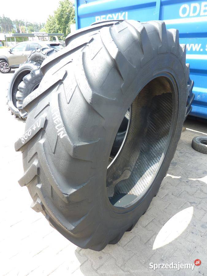Opona używana rolnicza 71070R42 MICHELIN XM28