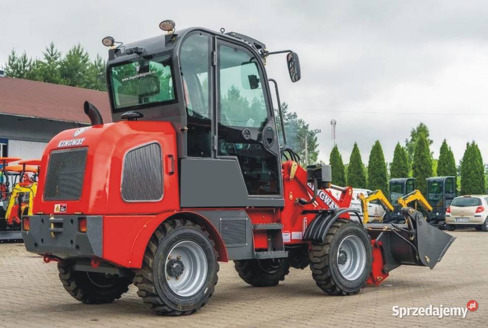 Ładowarka przegubowa FARMER 811 udźwig 1100 Łódź