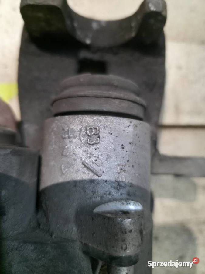 Zaciski hamulcowe passat b6 20 tdi przód tył Rzepnowo