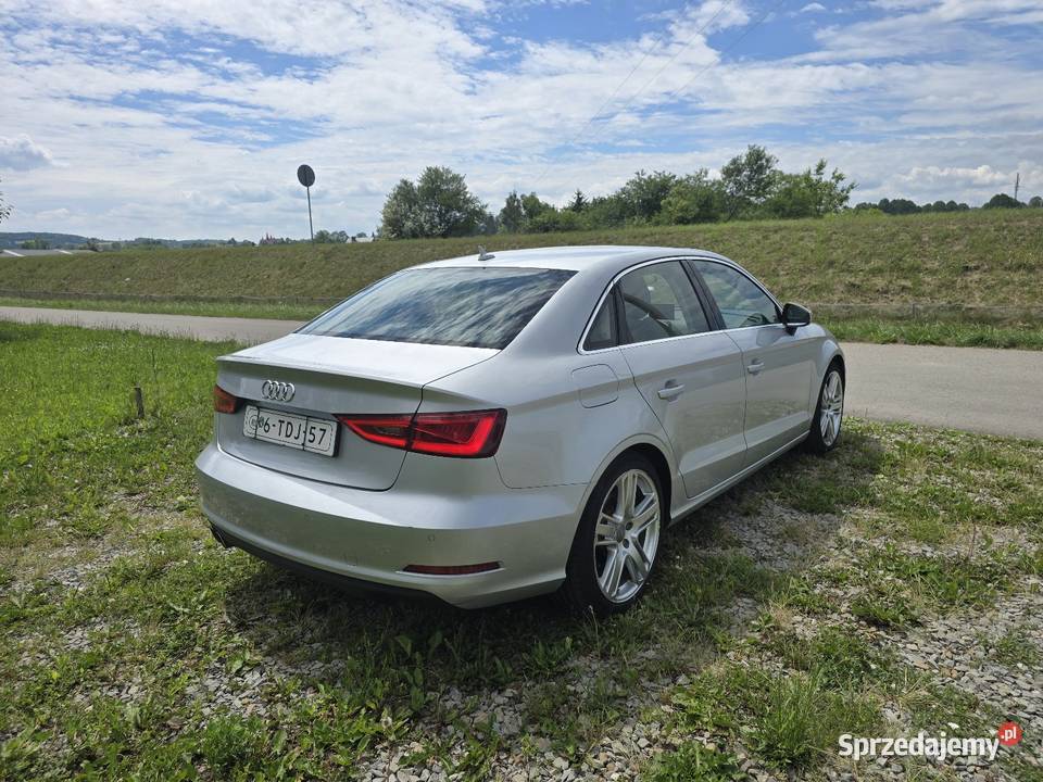 Audi a3 benzyna 140koni 1 własciciel nowosci światła do jazdy dziennej podkarpackie Łubno