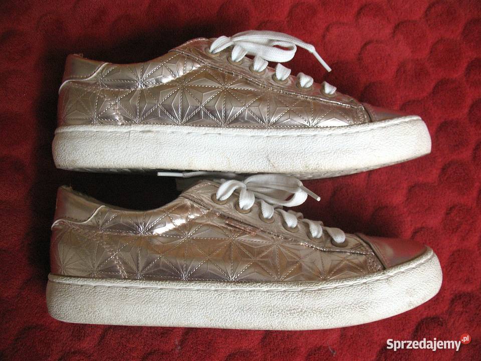 Buty sportowe rozmiar 40 wkładka 245 mazowieckie Siedlce sprzedam