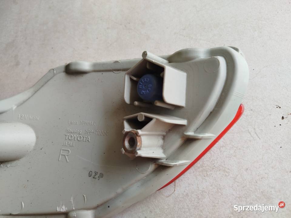Lampa tył prawa Lexus RX 350 RX450 RX450H do osobowe Grybów
